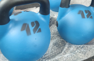 pesos y modelos de pesas rusas azules